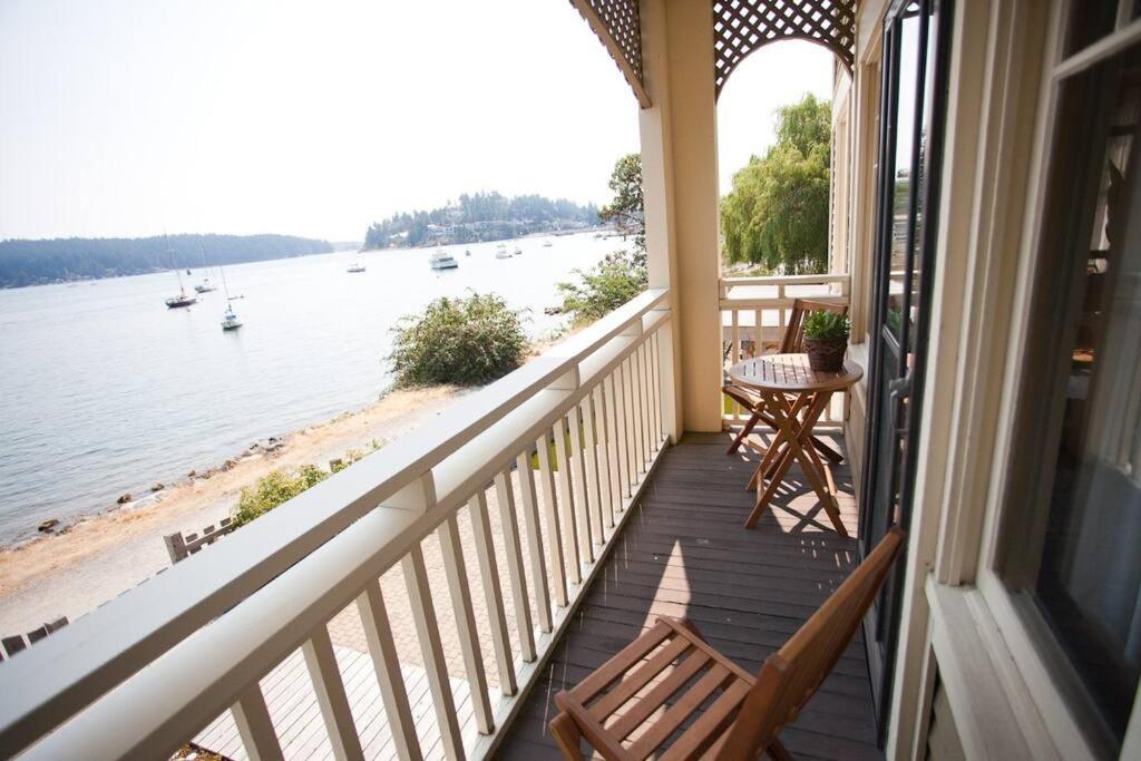 吉布森斯Iconic 3-Story Waterfront 'Marina House' W/ View别墅 外观 照片